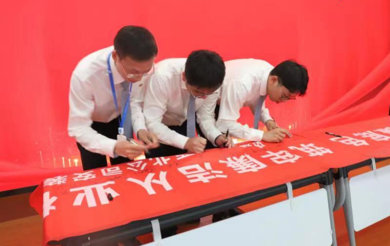 桂林自动门业